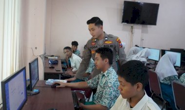 Polresta-Sidoarjo-Edukasi-Pelajar-Bijak-Manfaatkan-AI