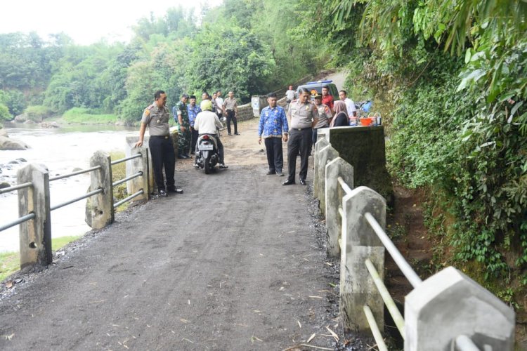 Polres Bondowoso Bangun Jembatan Merah Putih Presisi Hadirkan Manfaat Nyata bagi Warga