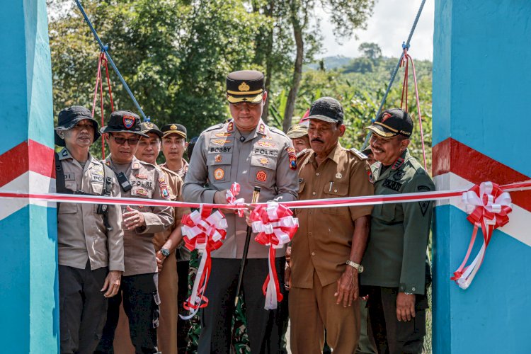 Kapolres Jember Resmikan Jembatan Merah Putih Presisi, Akses Warga di Dua Kecamatan Jadi Lebih Aman